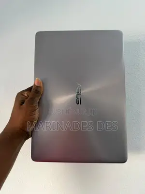 Ordinateur portable Asus 8GB Intel Core i5 SSD 256GB
