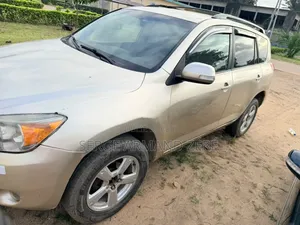 Toyota RAV4 2008 Doré