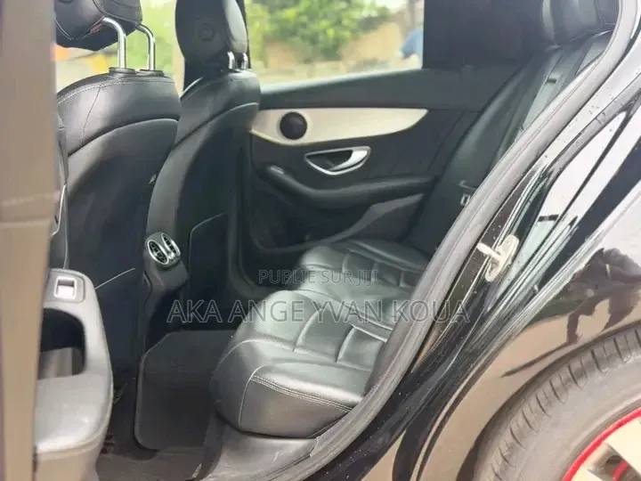 Mercedes-Benz C300 2016 Noir Mat