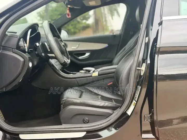 Mercedes-Benz C300 2016 Noir Mat