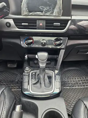 Kia Seltos 2023 Rouge