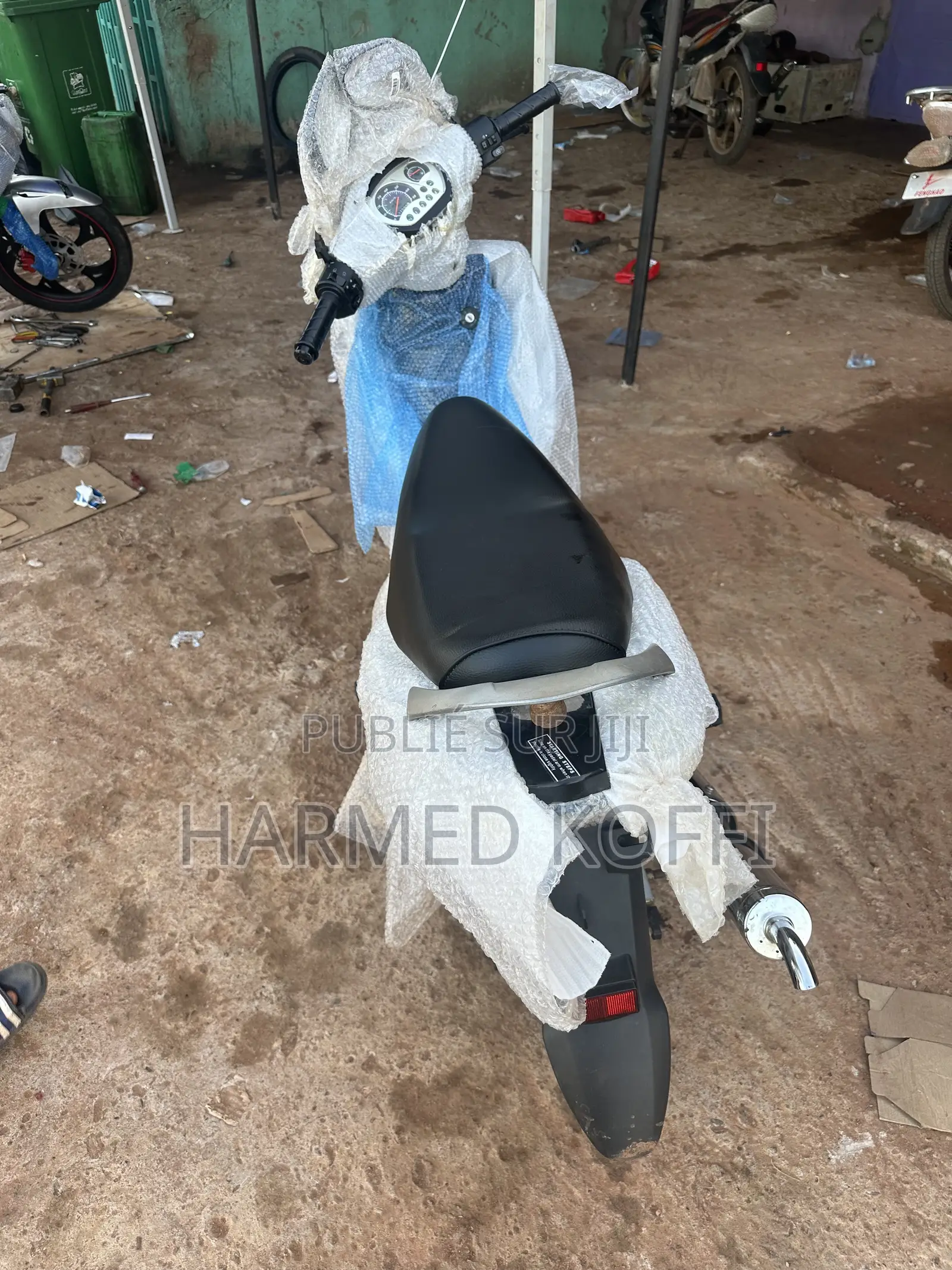 Nouveau KTM Duke 125 2025 Blanc