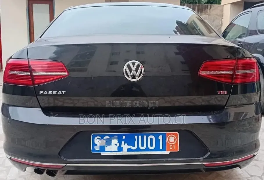 Volkswagen Passat 2.0T S 2020 Bleu