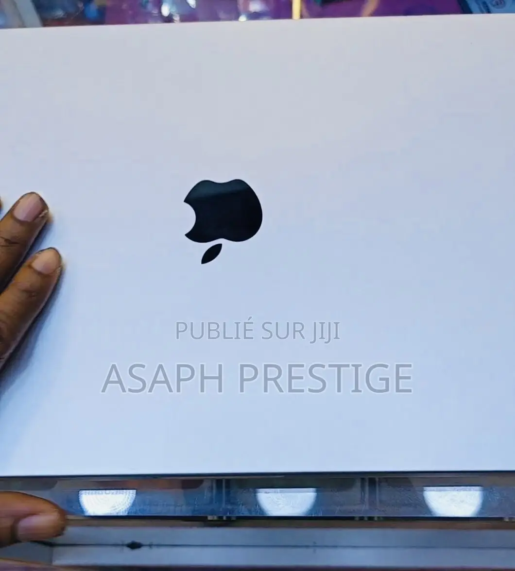 Ordinateur portable Apple MacBook Pro 2023 M2 Pro 16GB SSD 512GB
