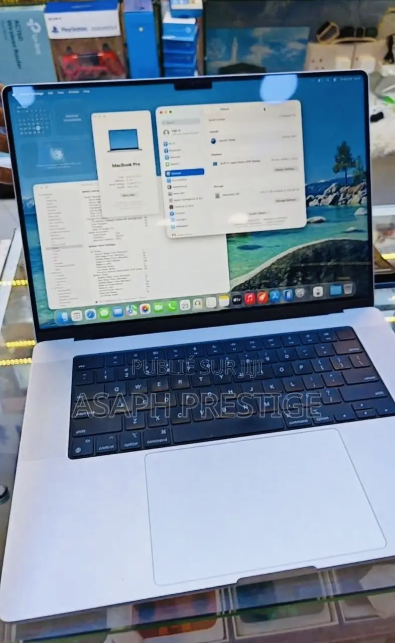 Ordinateur portable Apple MacBook Pro 2023 M2 Pro 16GB SSD 512GB