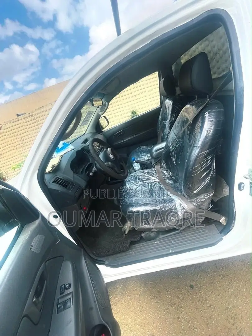Toyota Hilux 2015 Blanc
