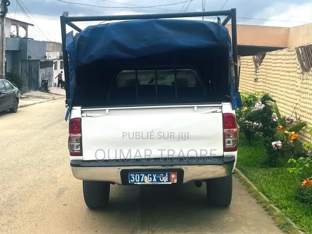 Toyota Hilux 2015 Blanc