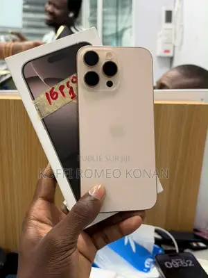 Nouveau Apple iPhone 16 Pro Max 1 TB Doré