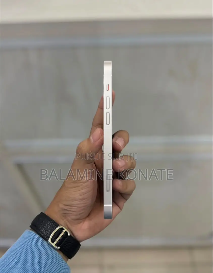 Nouveau Apple iPhone 12 128 GB Blanc
