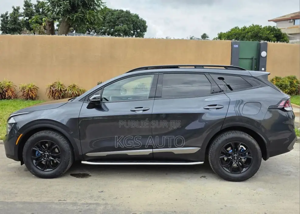 Kia Sportage X-Pro AWD 2025 Gris