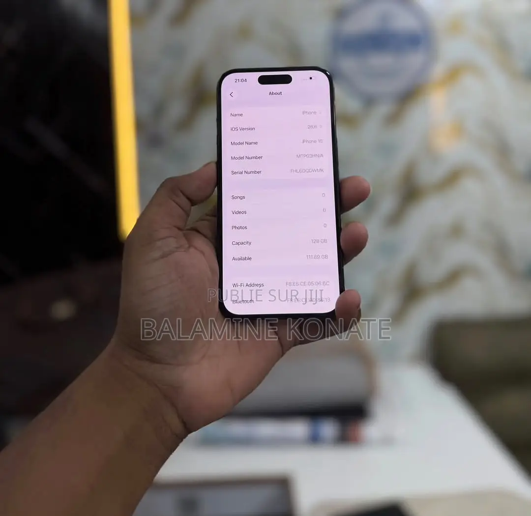 Nouveau Apple iPhone 15 128 GB Noir