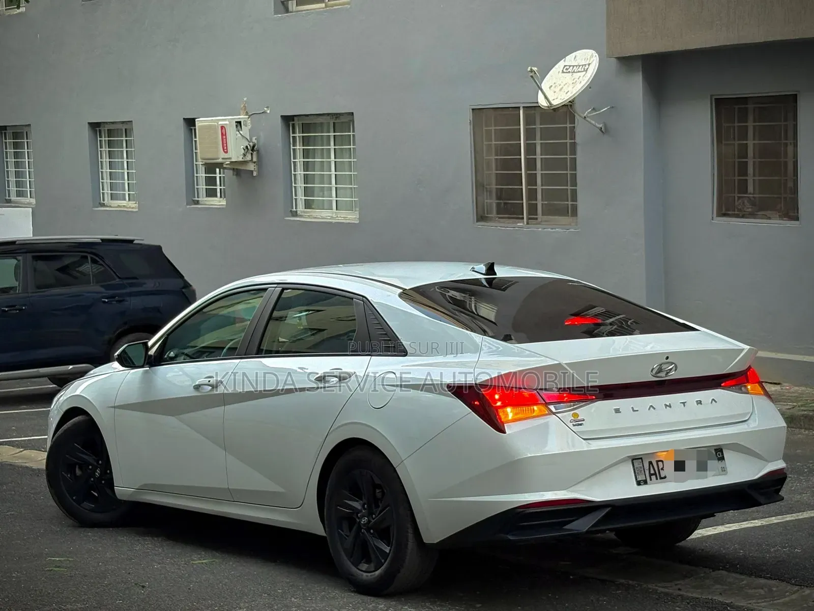 Hyundai Elantra SEL 2022 Blanc cassé