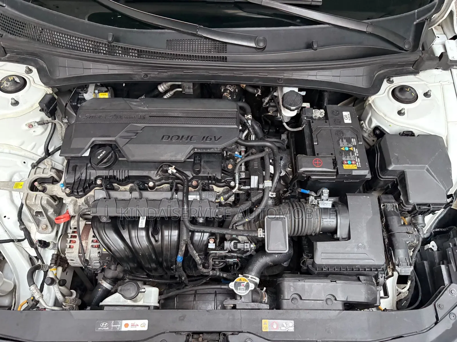 Hyundai Elantra SEL 2022 Blanc cassé