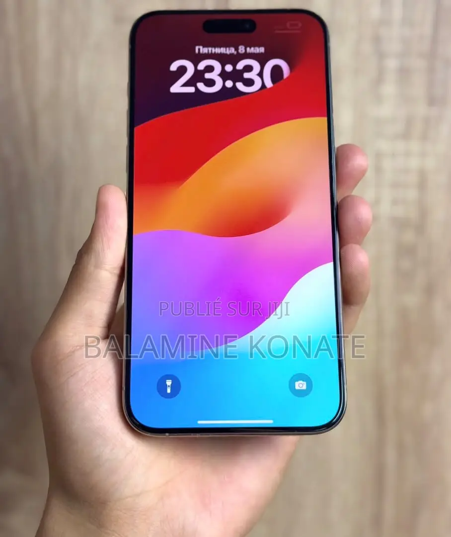Nouveau Apple iPhone 15 Pro Max 1 TB Gris