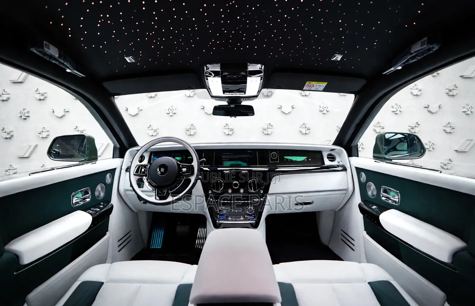 Nouveau Rolls-Royce Phantom 2026 Gris
