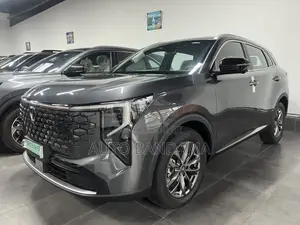 Nouveau Changan CS55 Plus 1.5 Petrol FWD 2025 Gris
