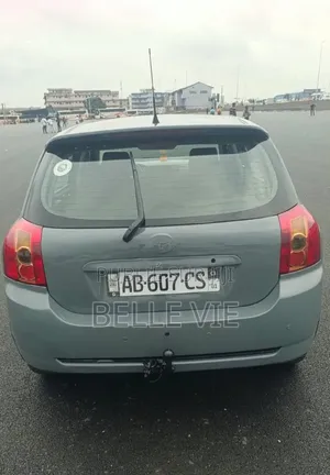 Toyota Corolla 2004