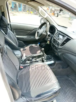 Mitsubishi L200 2023 Blanc