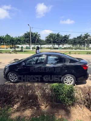 Kia Rio 2016 Noir