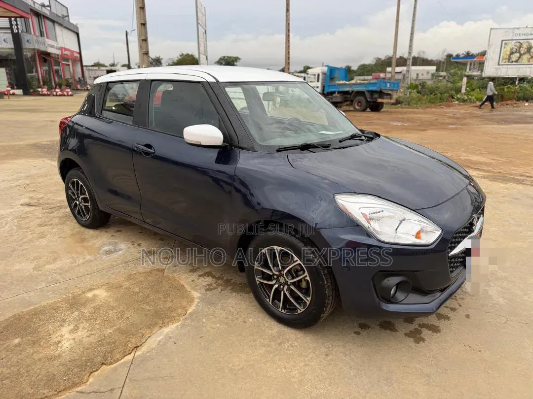 Suzuki Swift 2023 Bleu