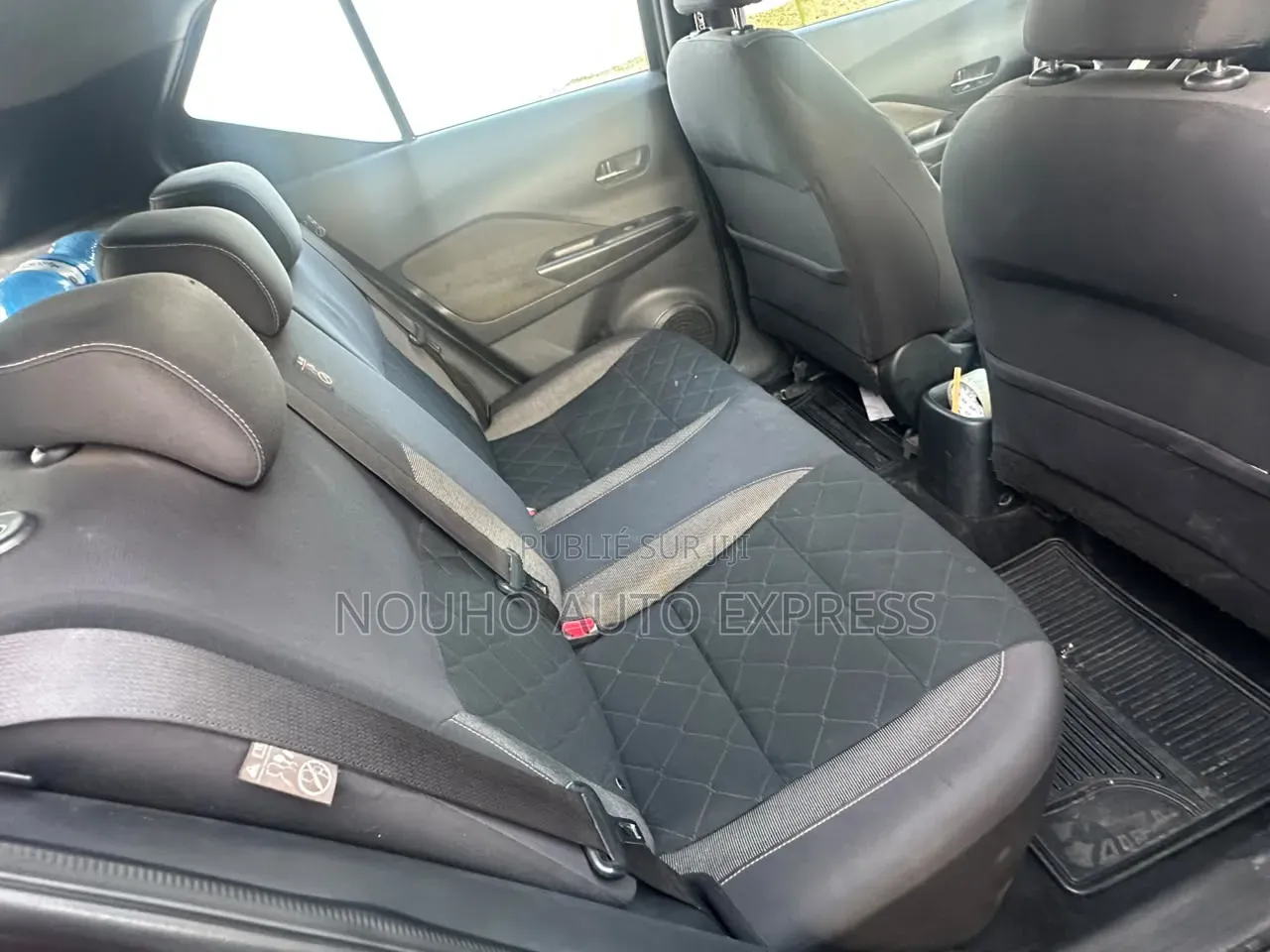 Nissan Kicks S 2019 Gris