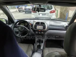 Toyota RAV4 Automatic 2003 Noir