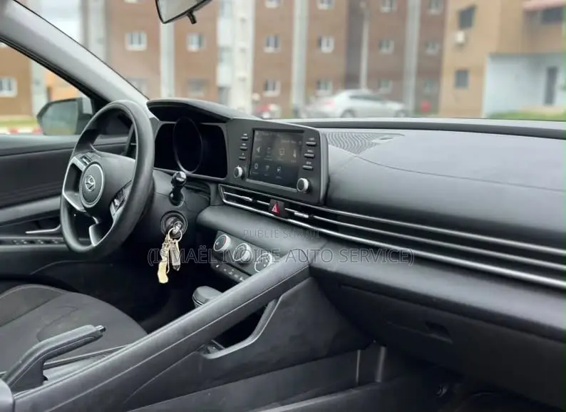 Hyundai Elantra 2021 Blanc