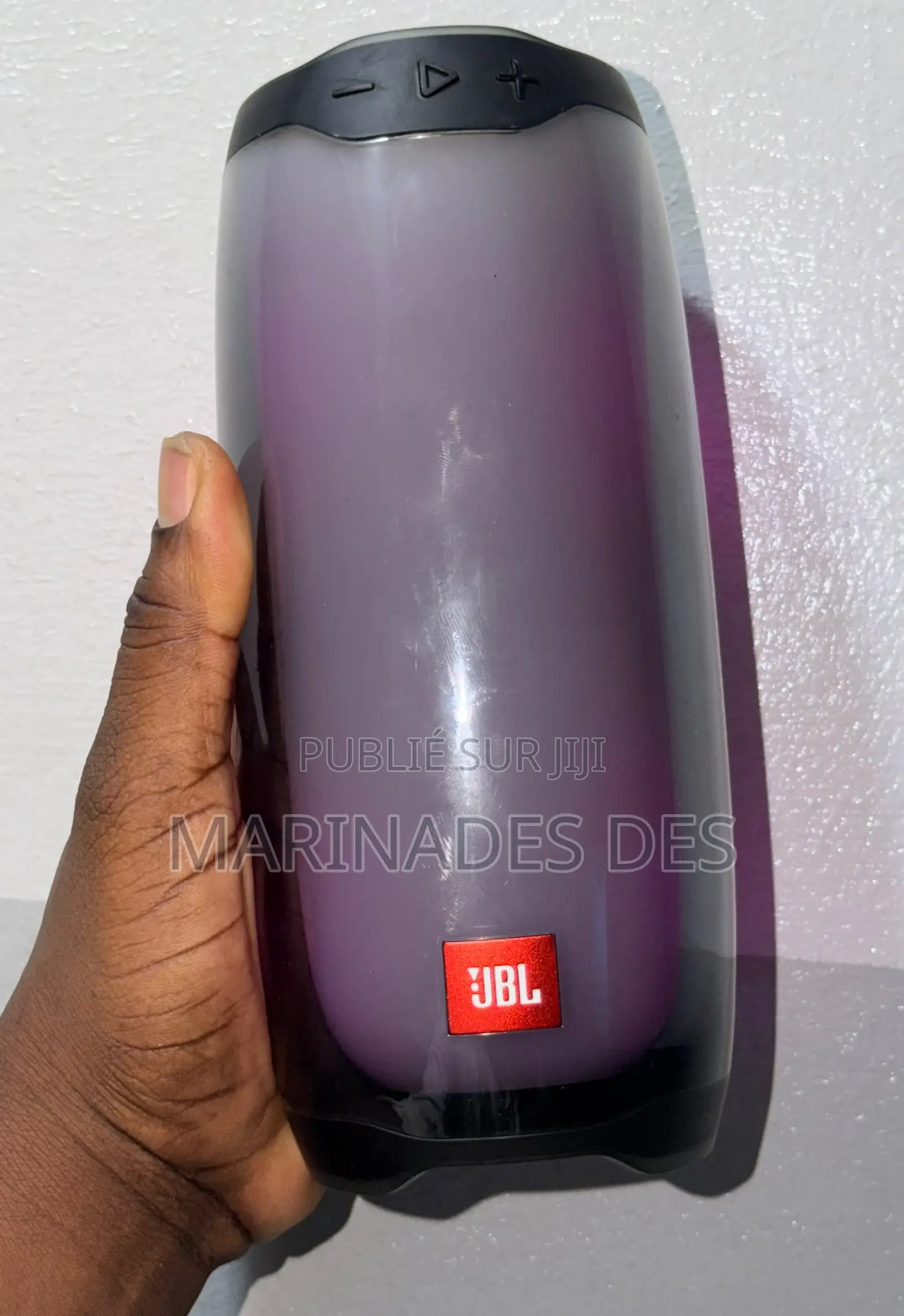 JBL PULSE 4 Puissante,lumineuse Et Étanche