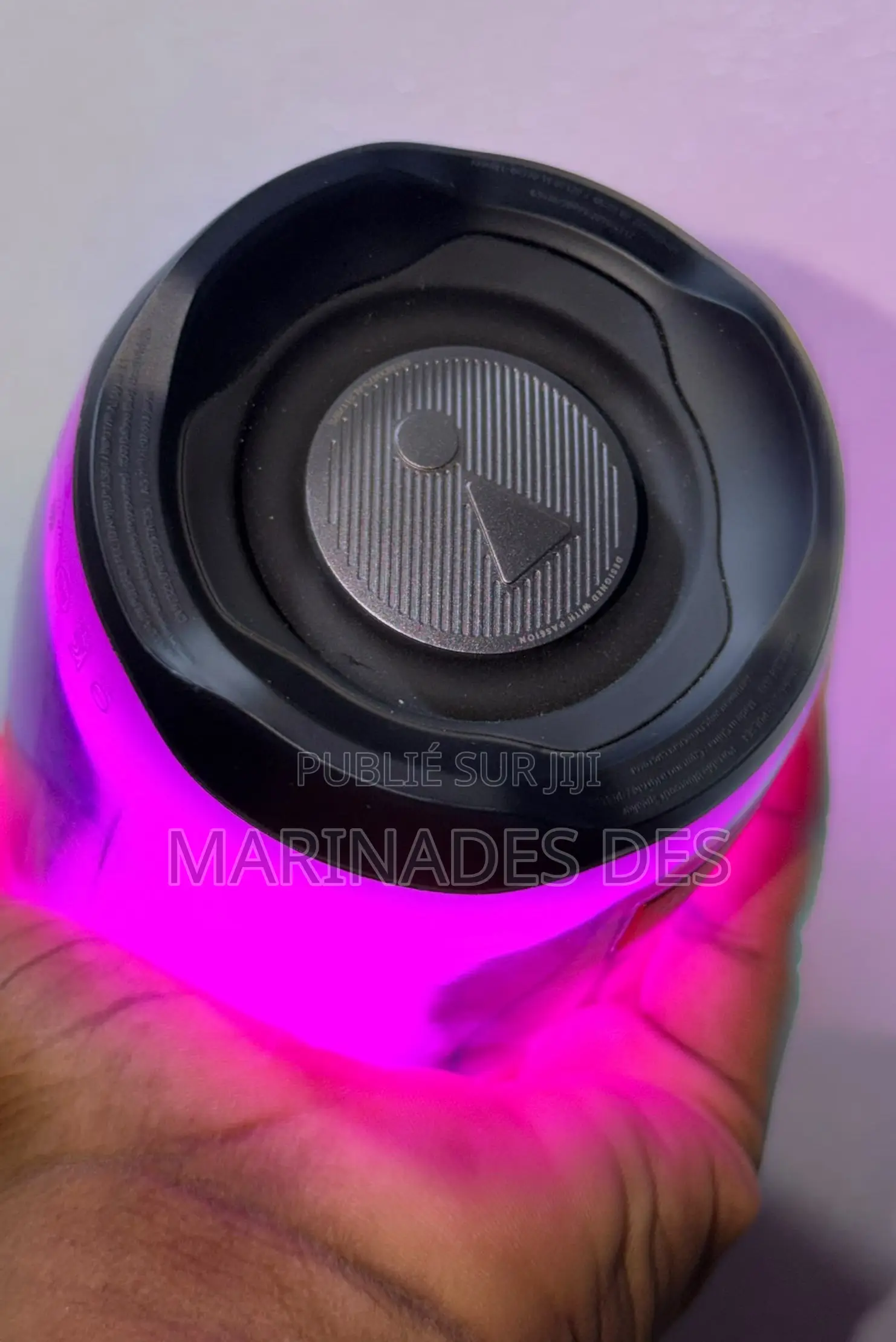 JBL PULSE 4 Puissante,lumineuse Et Étanche