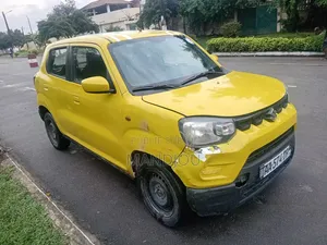 Suzuki S-Presso 2022 Jaune