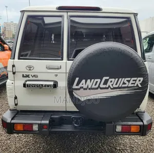 Toyota Land Cruiser 2026 Gris