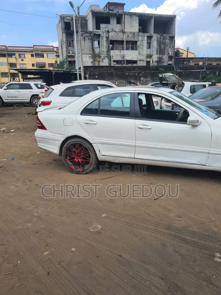 Mercedes-Benz C200 2008 Blanc