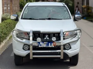Mitsubishi L200 2018 Blanc
