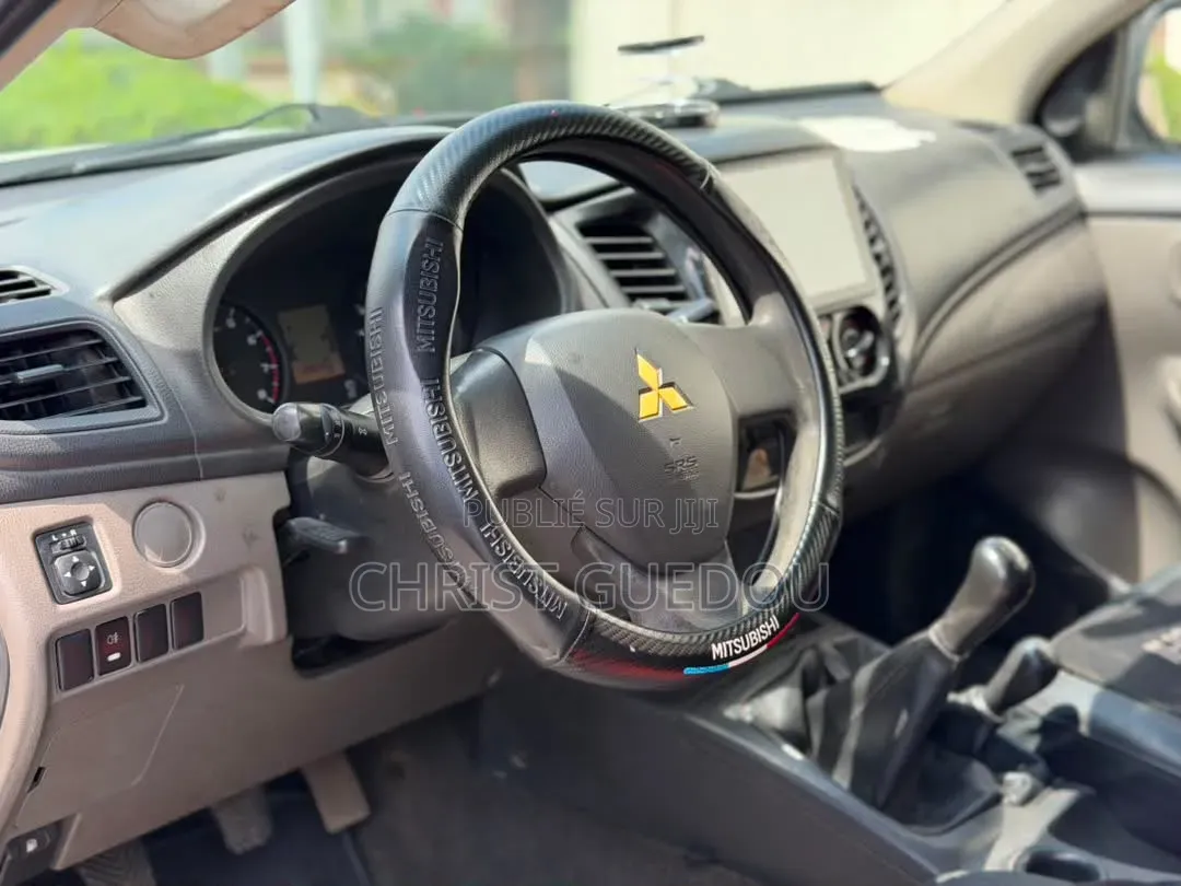 Mitsubishi L200 2018 Blanc