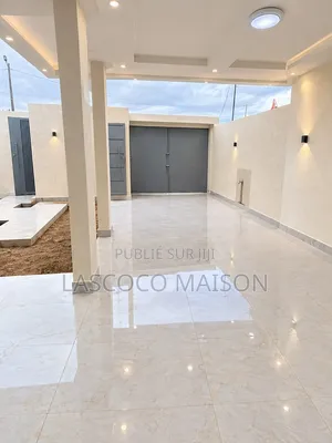 5chbre Duplex dans Lascoco Maison, Bingerville à Vendre