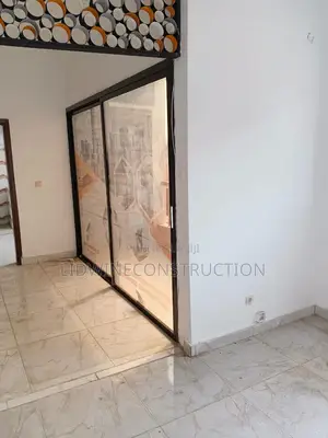 2chbre Appartement dans Cocody à Vendre