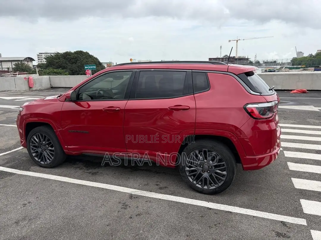 Jeep Cherokee 2022 Rouge