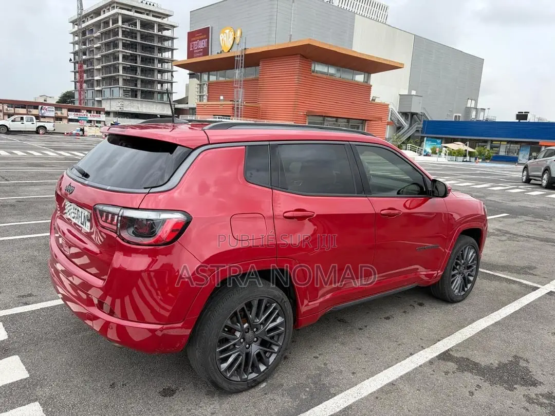 Jeep Cherokee 2022 Rouge