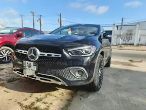 Mercedes-Benz GLA 250 2022 Noir