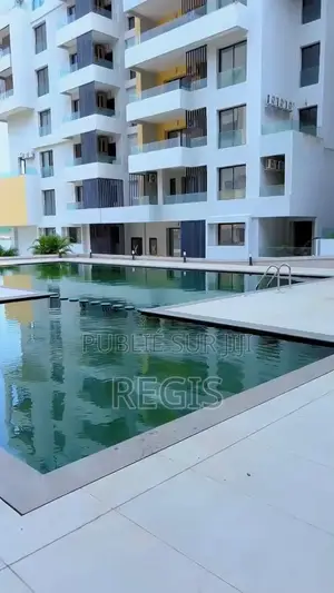 Meublé 4chbre Appartement dans Regis, Attécoubé à Louer