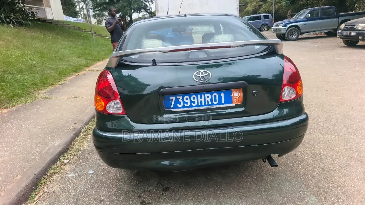 Toyota Corolla 2000 Vert