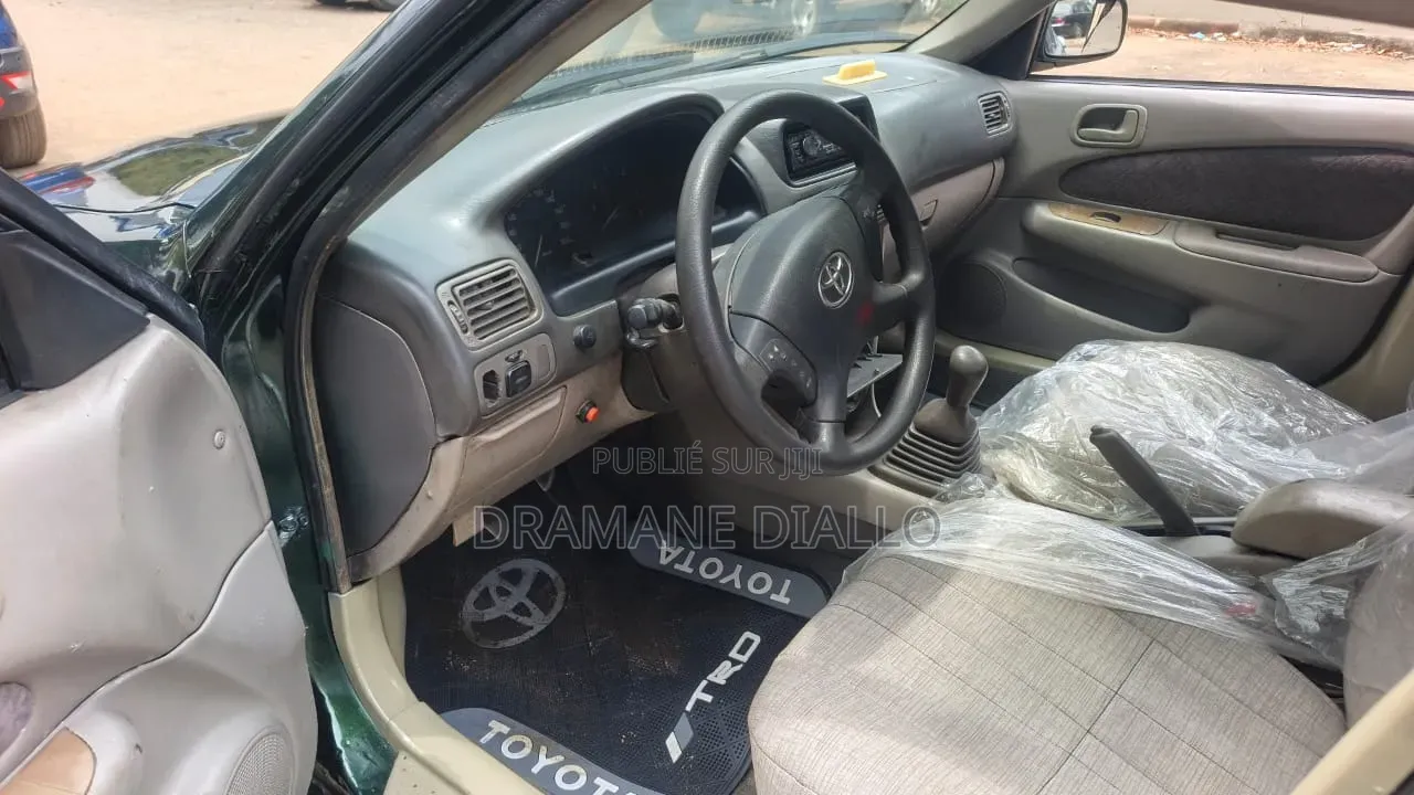 Toyota Corolla 2000 Vert