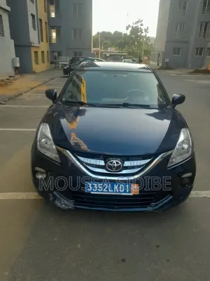 Toyota Starlet 2022 Bleu