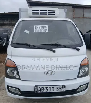 Hyundai Eon 2018 Blanc cassé