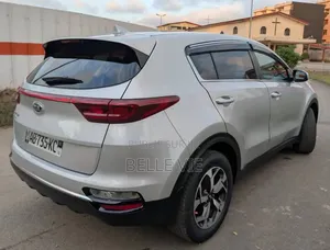 Kia Sportage EX 2022 Beige