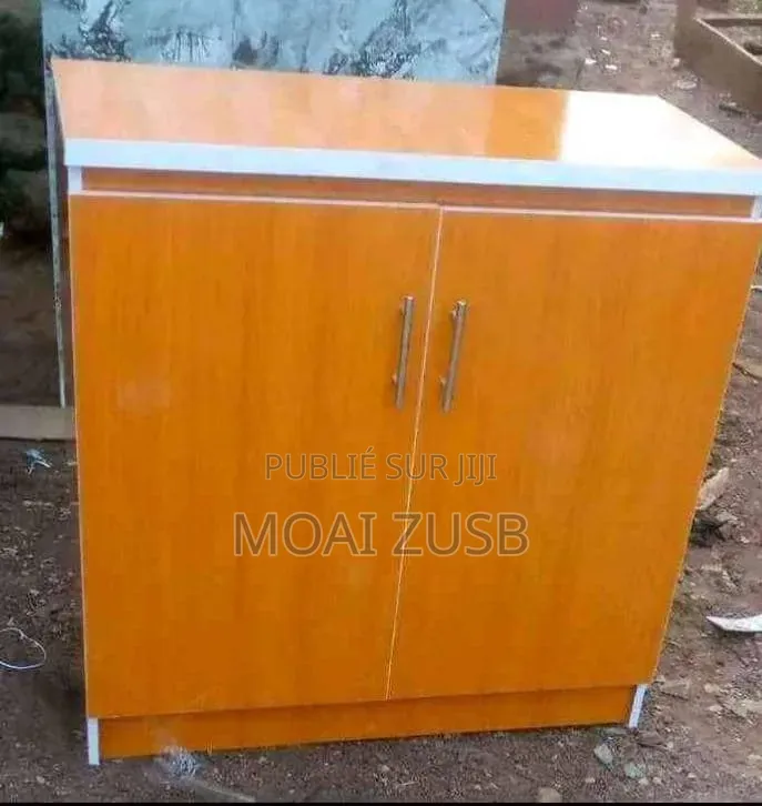 Armoire Disponible