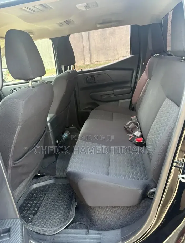 Mitsubishi L200 2025 Noir