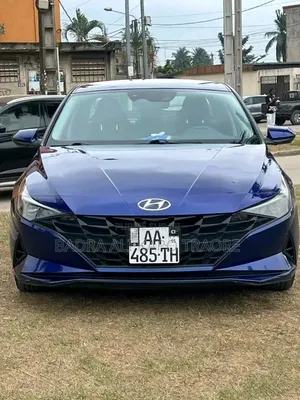 Hyundai Elantra Limited 2021 Bleu