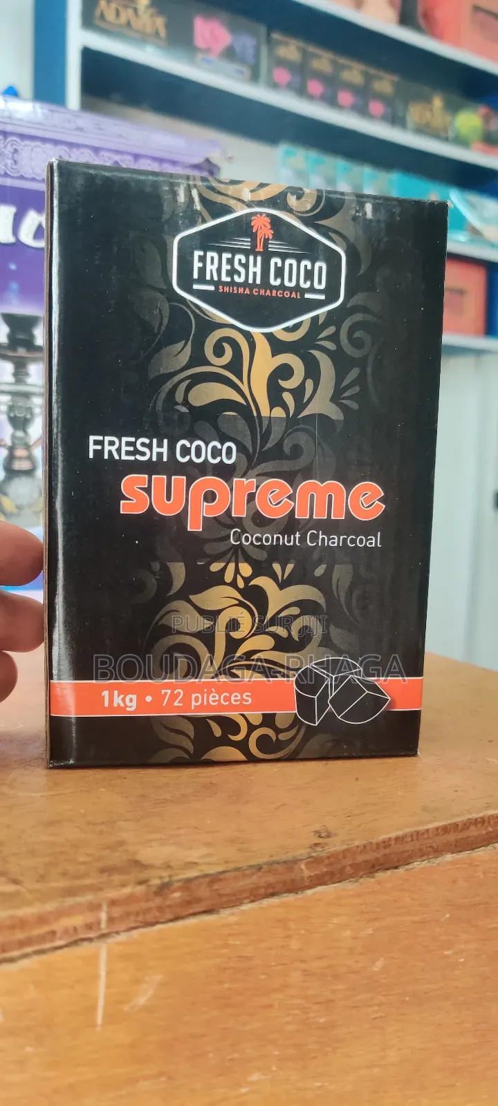 Produit De Chicha Électronique Vapo Puff Et Charbon