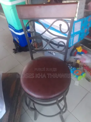 Chaises Pivotantes Pour Bar